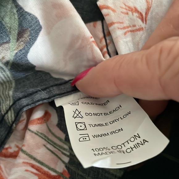 TeamLTD Living the Dream Flower button down short sleeve medium cotton shirt - Picture 7 of 7